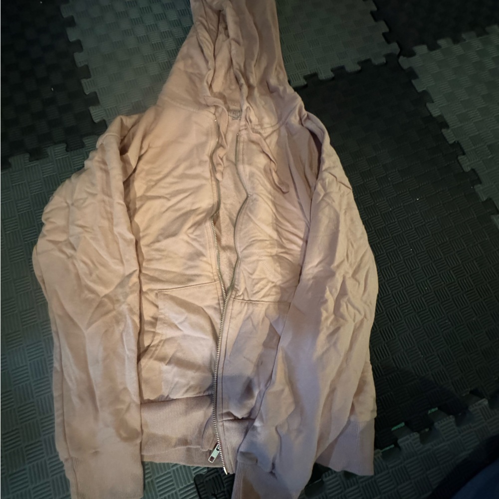 Time and Tru Beige Knit Top